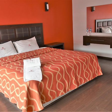 Hotel Boutique Toluca Bagian luar foto